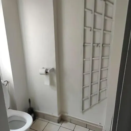 Gare Apartment